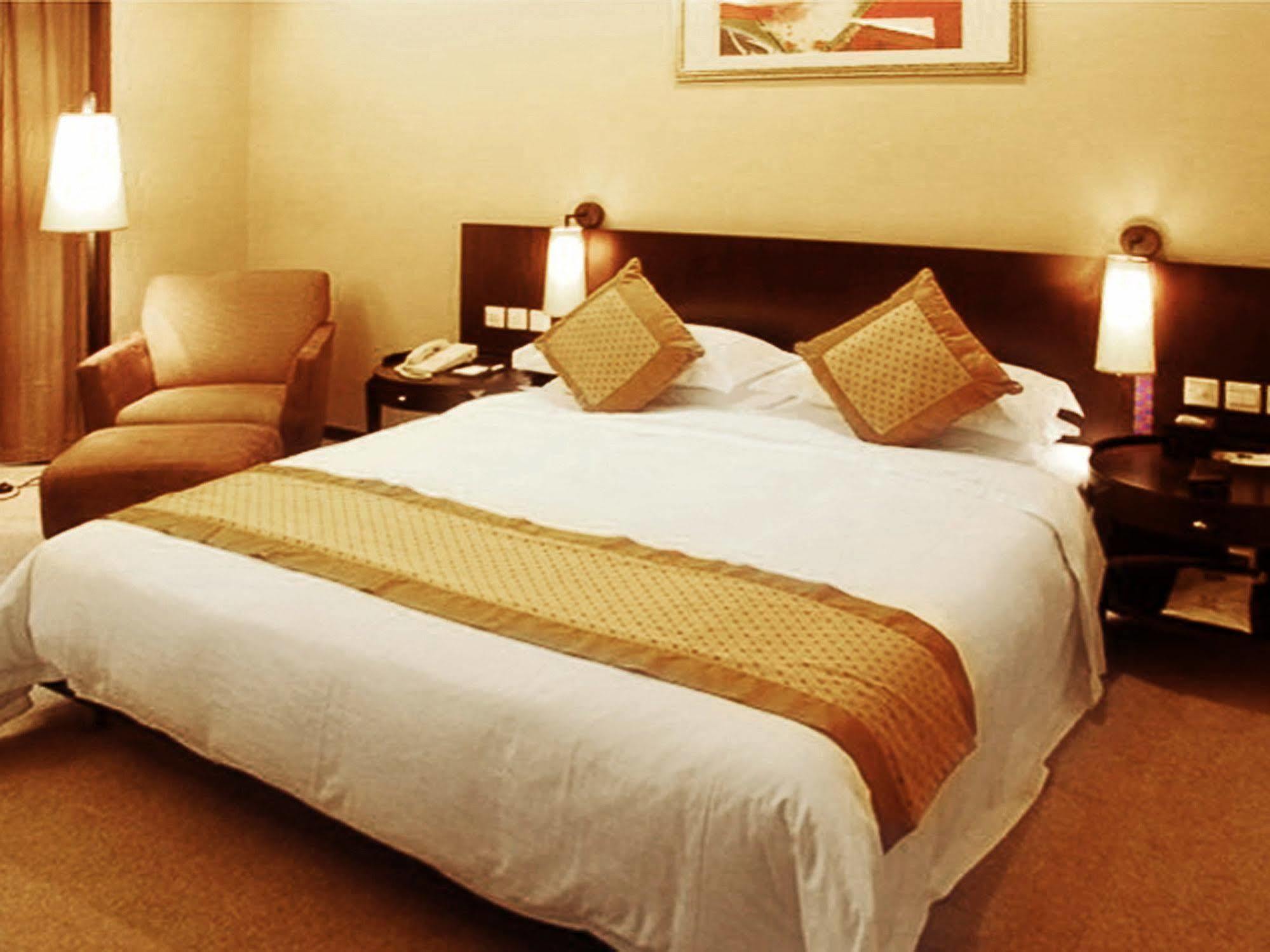 Dongguan Dongcheng International Hotel - Free Shuttle Buses For Executive Room Guests During Canton Fair Luaran gambar